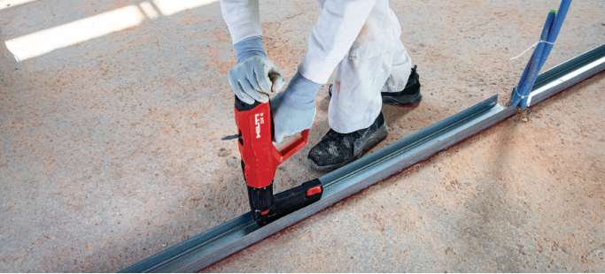 Nailer with Magazine HILTI DX6MX
