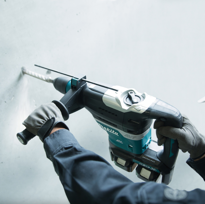 Cordless Hammer Drill 4,9 kg / 8 J MAKITA DHR400ZKU