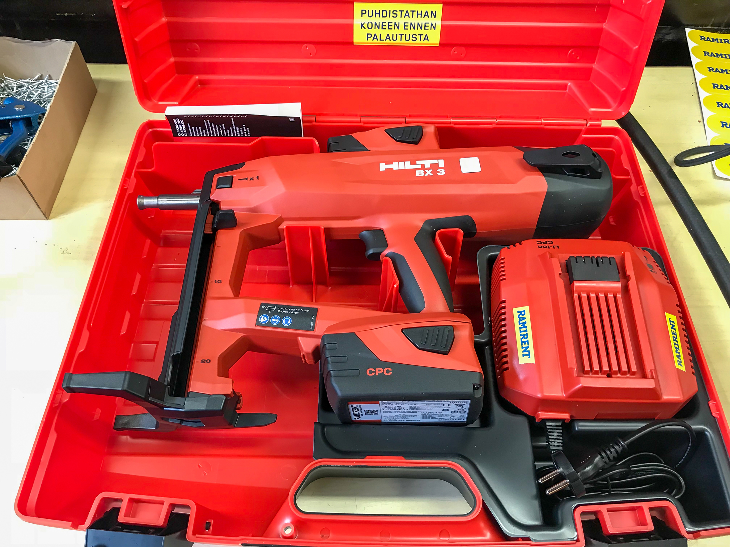 Bultpistol, batteridriven, spiklängd 14–45 mm HILTI BX3-ME