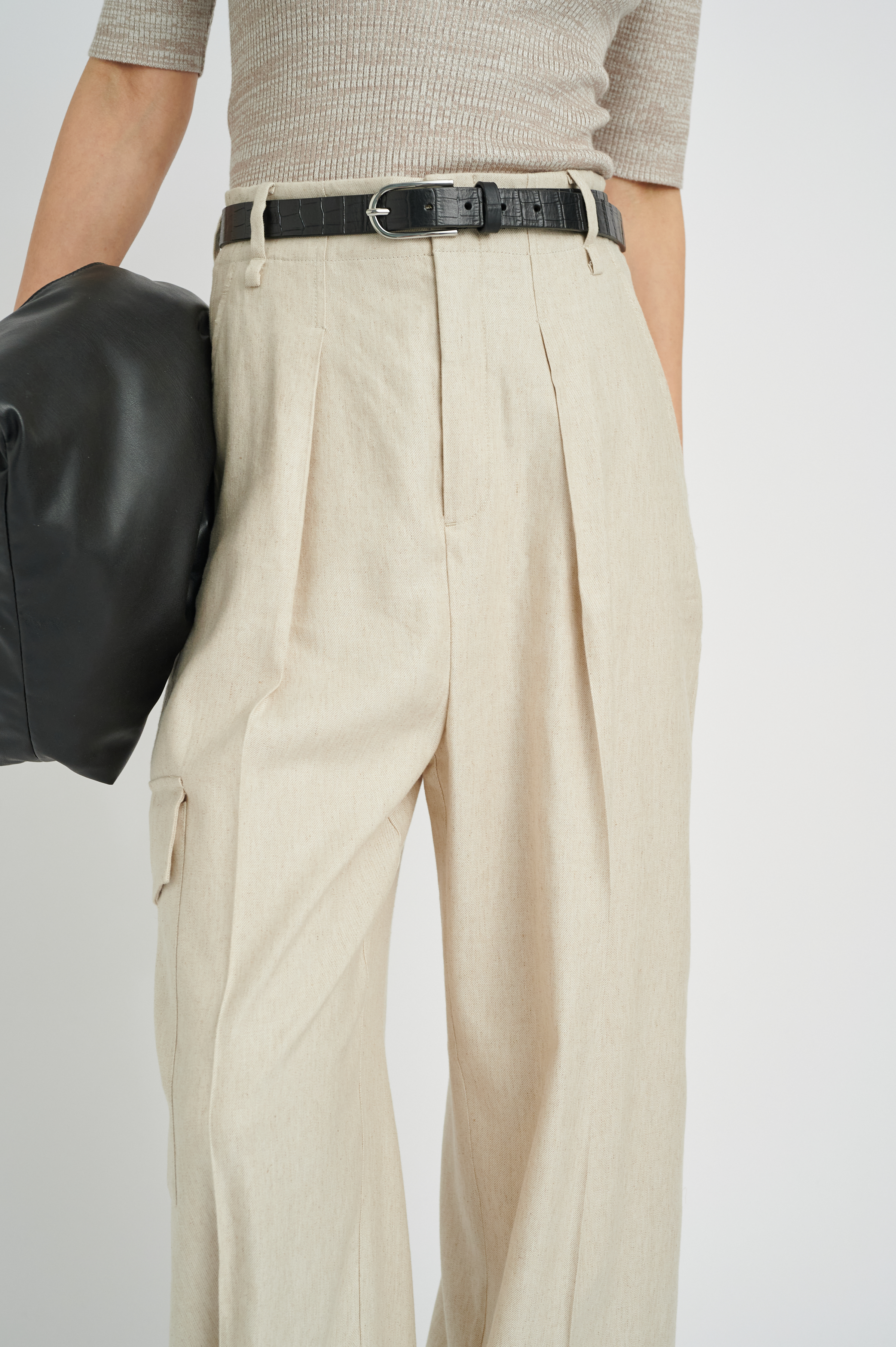 KeiIW Trousers LOOKBOOK DETAIL 30108218-300597