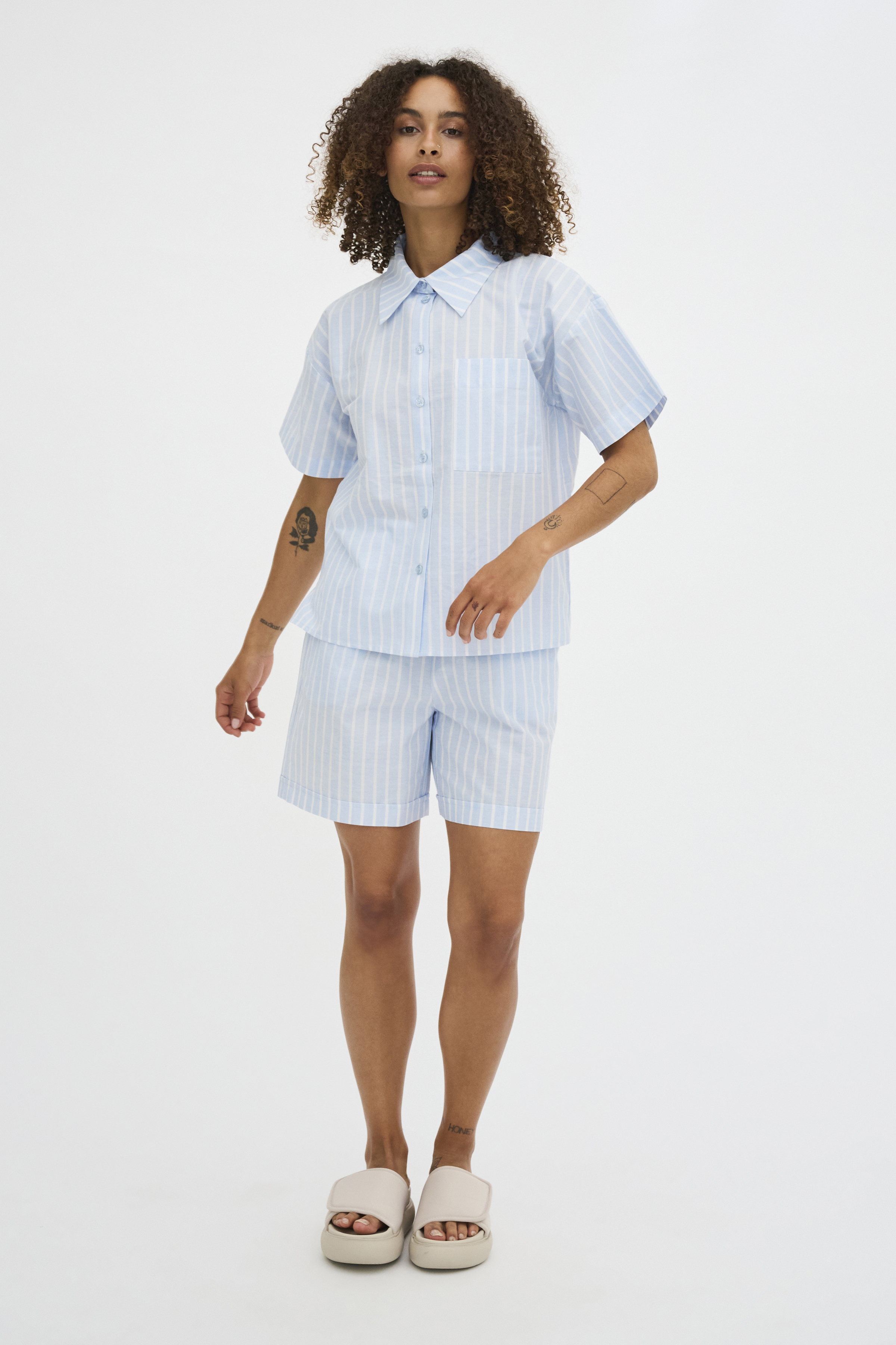 SandyMW Shirt LOOKBOOK FRONT 10704254-153920