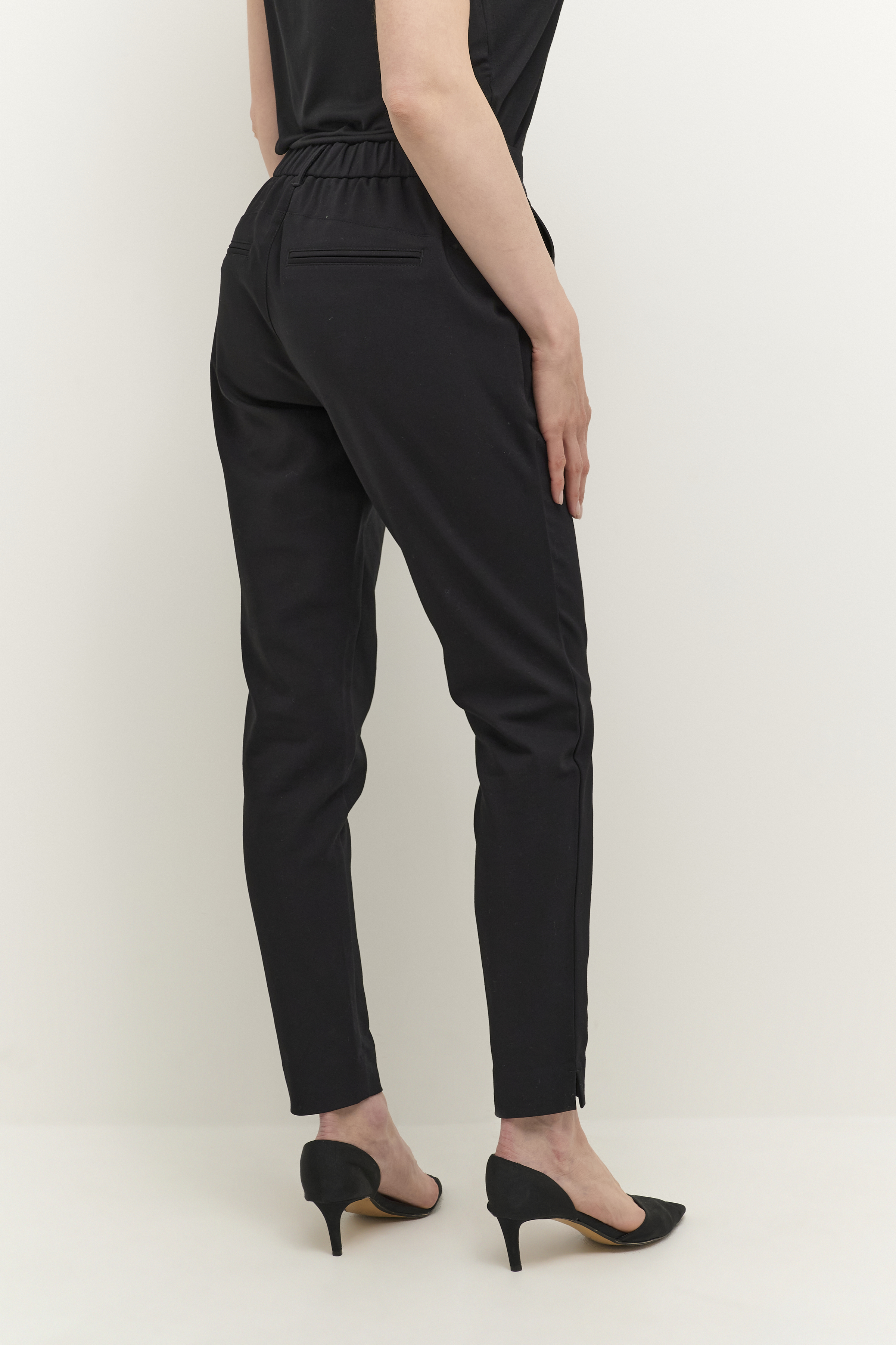 CUalpha Trousers LOOKBOOK BACK 50108840-500012