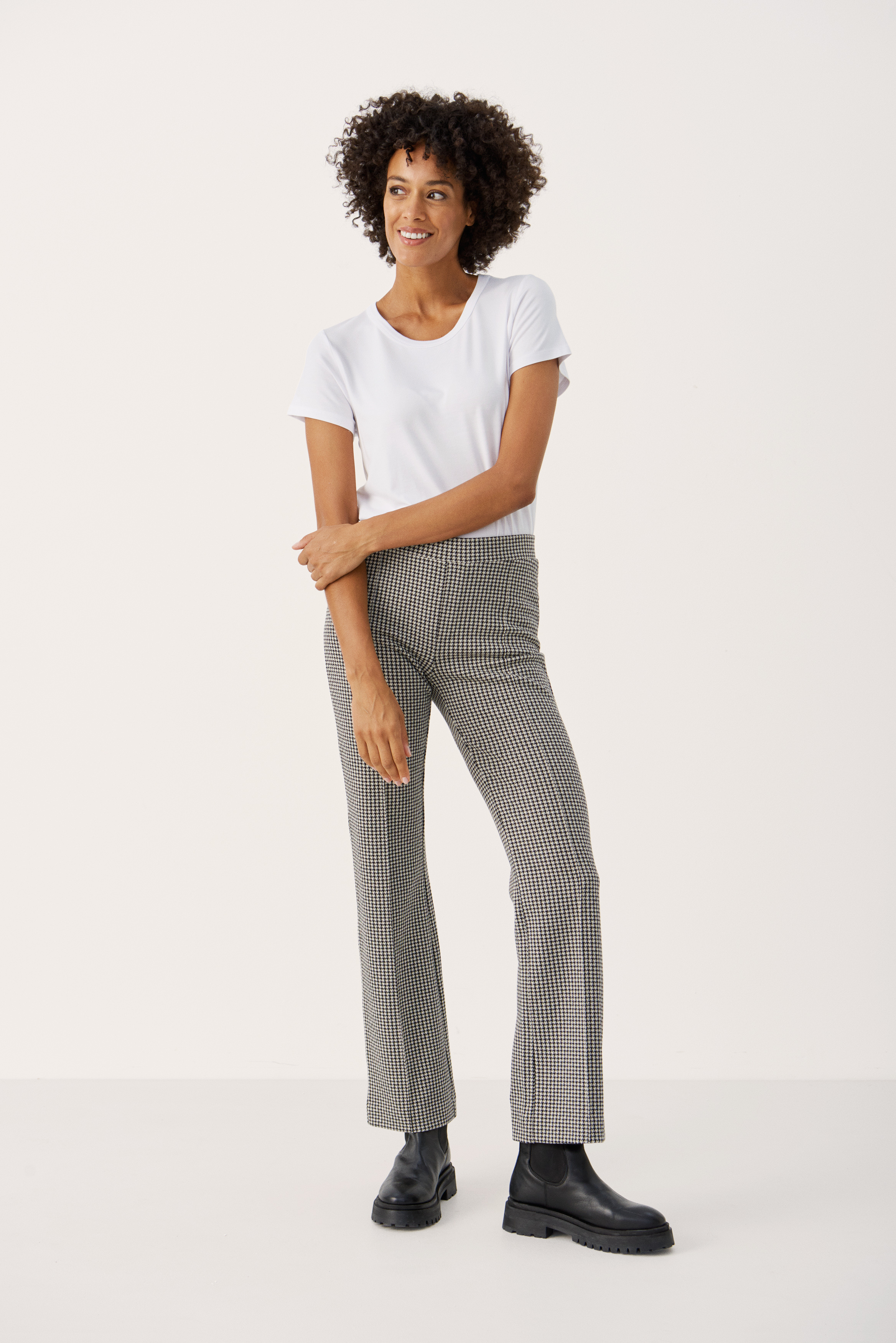 PontasPW Trousers LOOKBOOK FRONT 30305506-301745