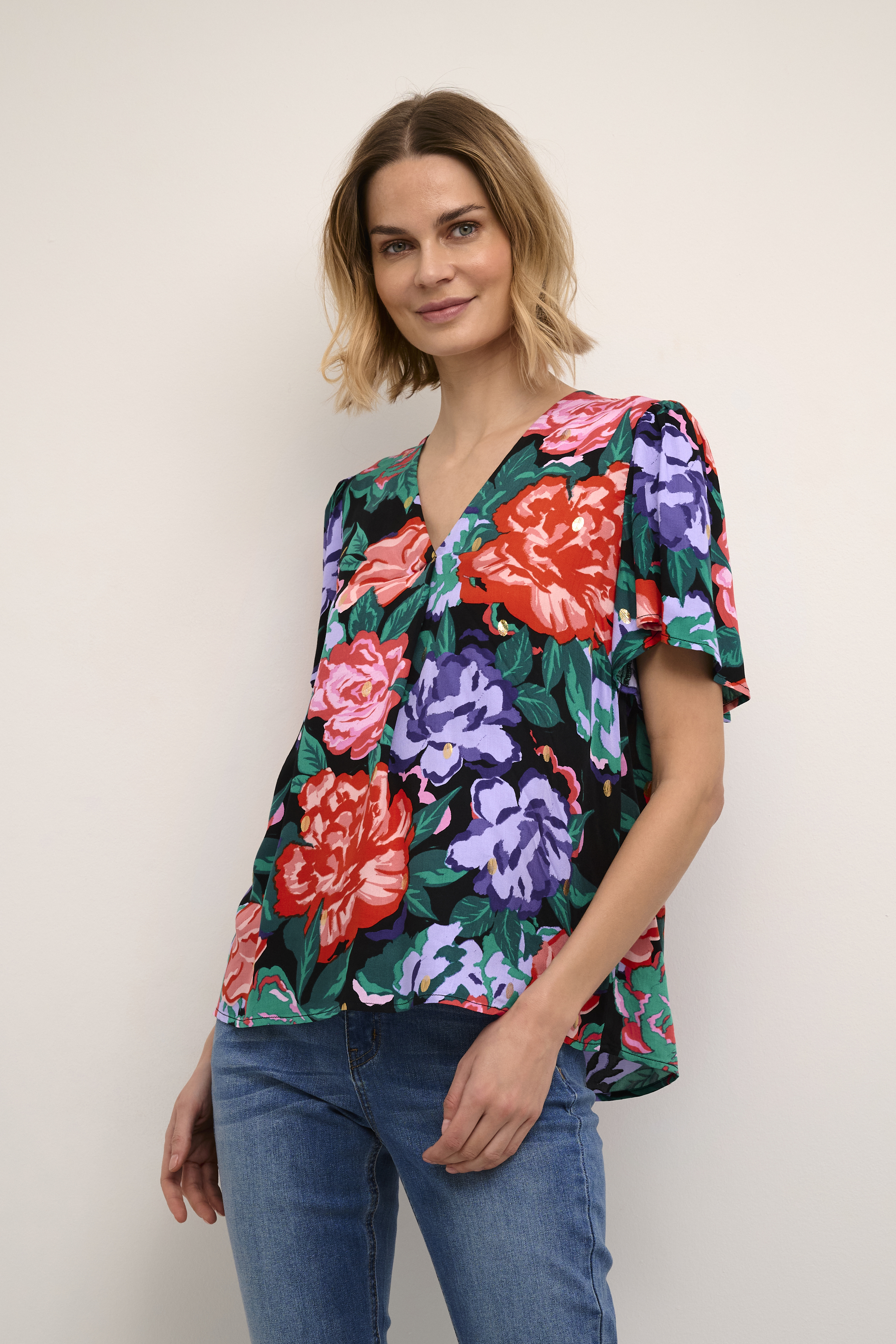 CUvirna Kurzarm-Bluse LOOKBOOK FRONT 50109703-163823