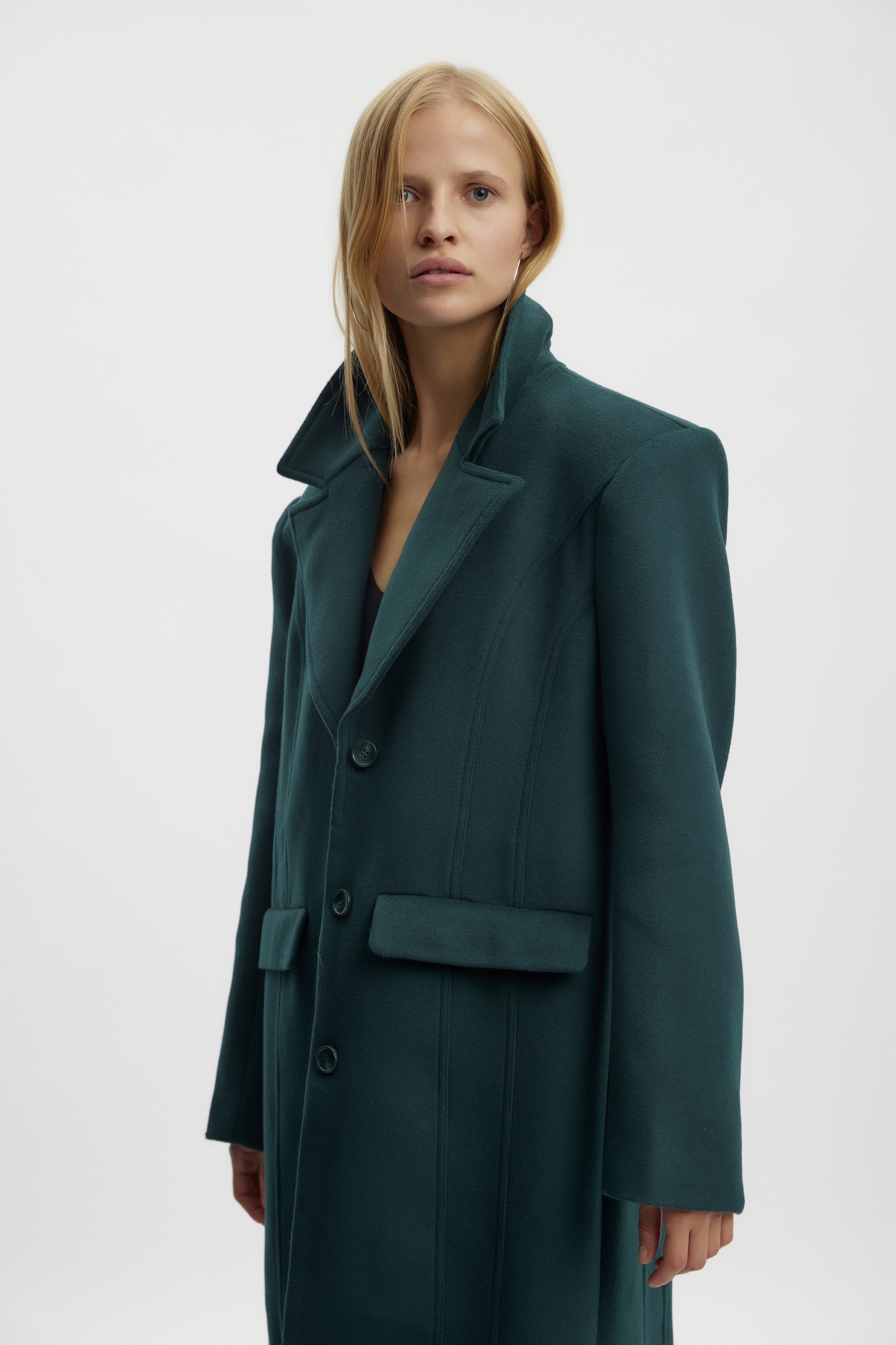 EmberGZ Coat LOOKBOOK FRONT 10908183-195320