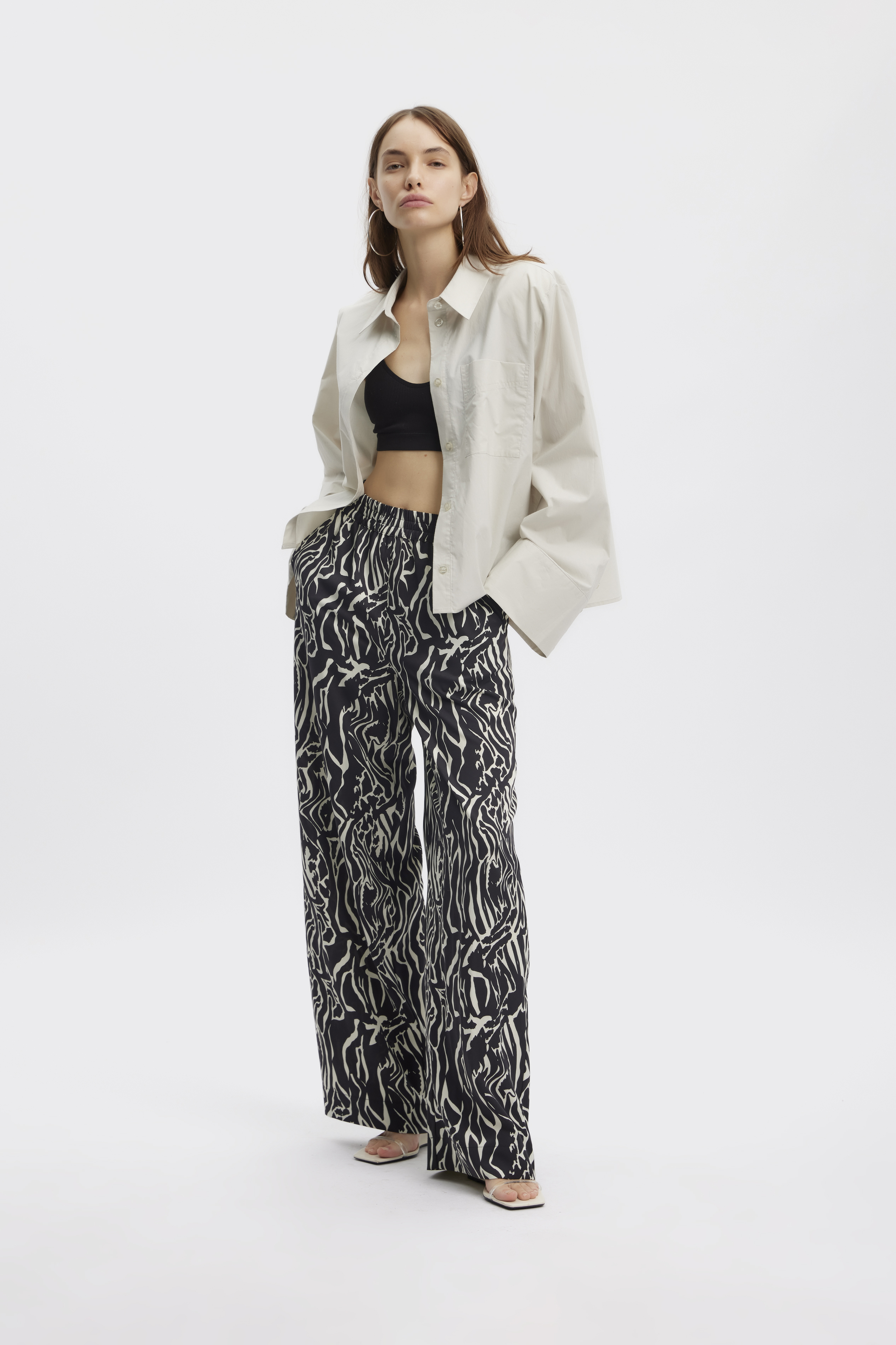 BrayaGZ Trousers LOOKBOOK FRONT 10908115-104542