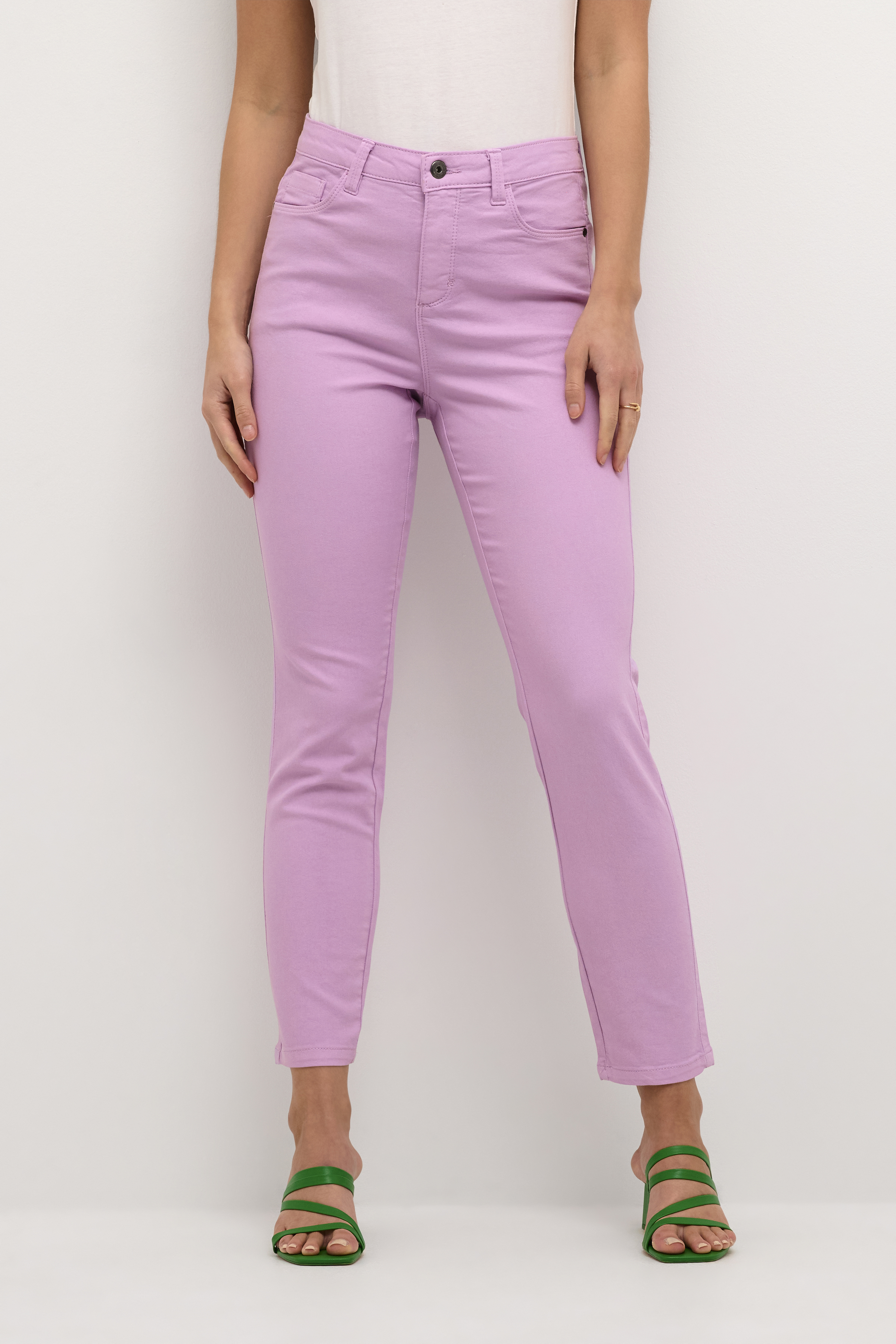 KAzelina Jeans LOOKBOOK FRONT 10506253-163521