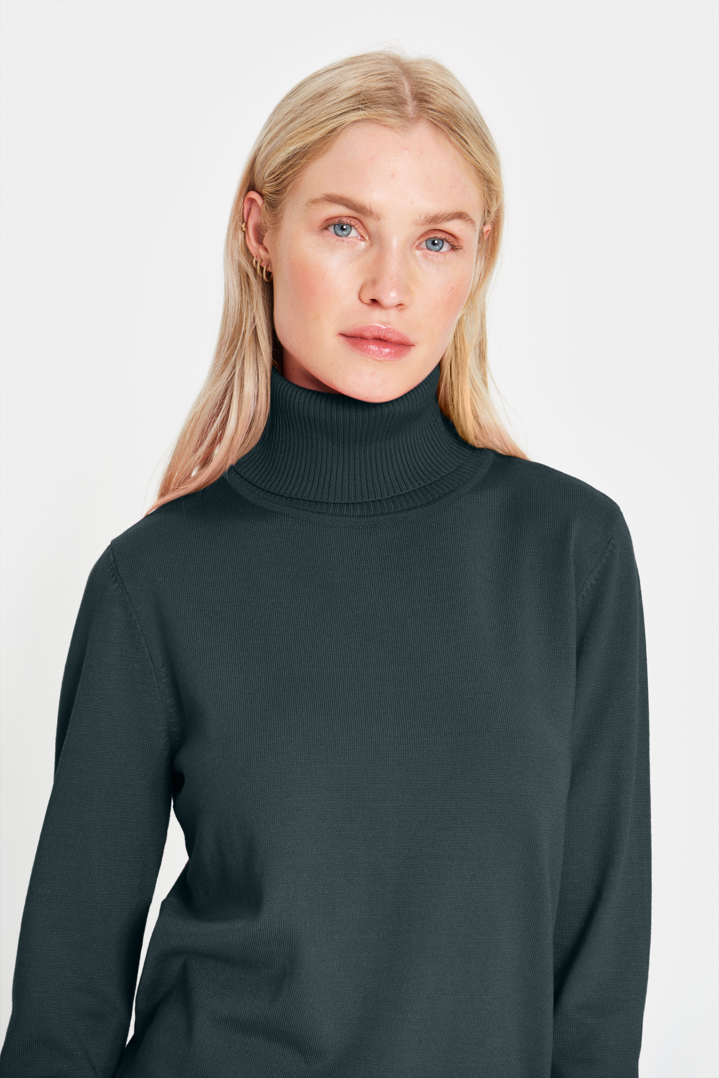 MilaSZ Rollneck Pullover LOOKBOOK DETAIL 30500018-194014