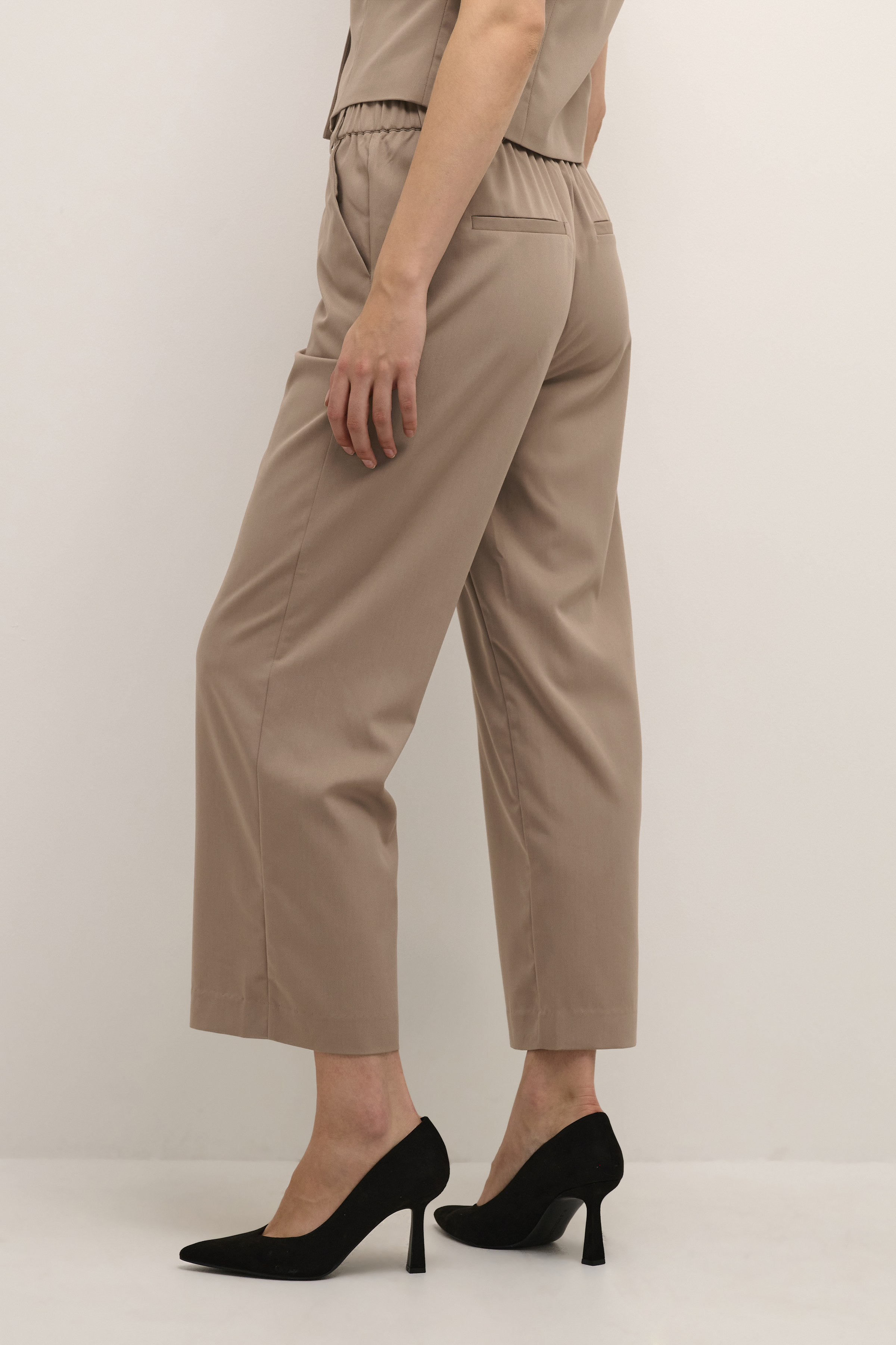 CRKaja Pantalon LOOKBOOK BACK 10611337-170807