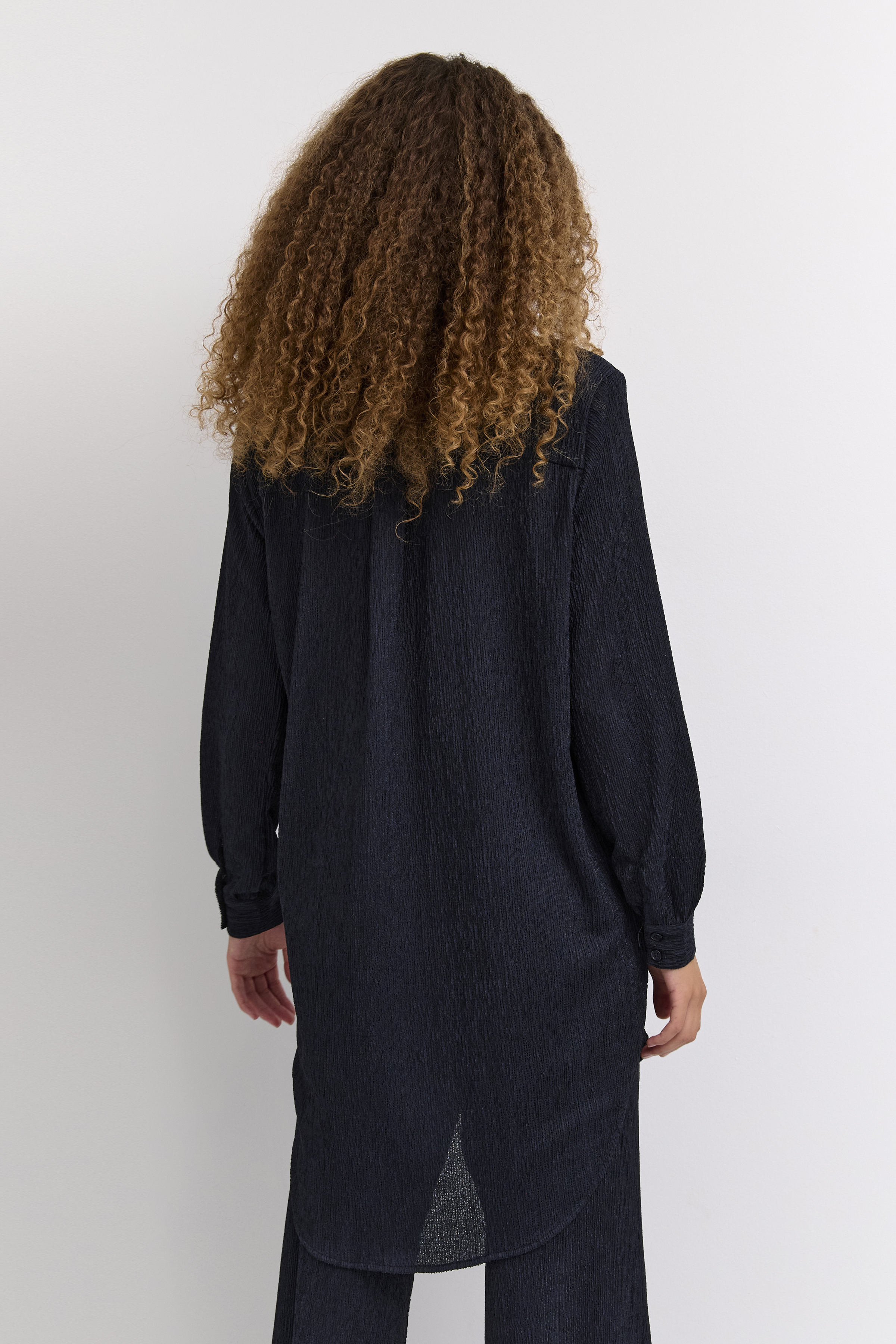 MWKiko Long sleeved shirt LOOKBOOK BACK 10704074-103565