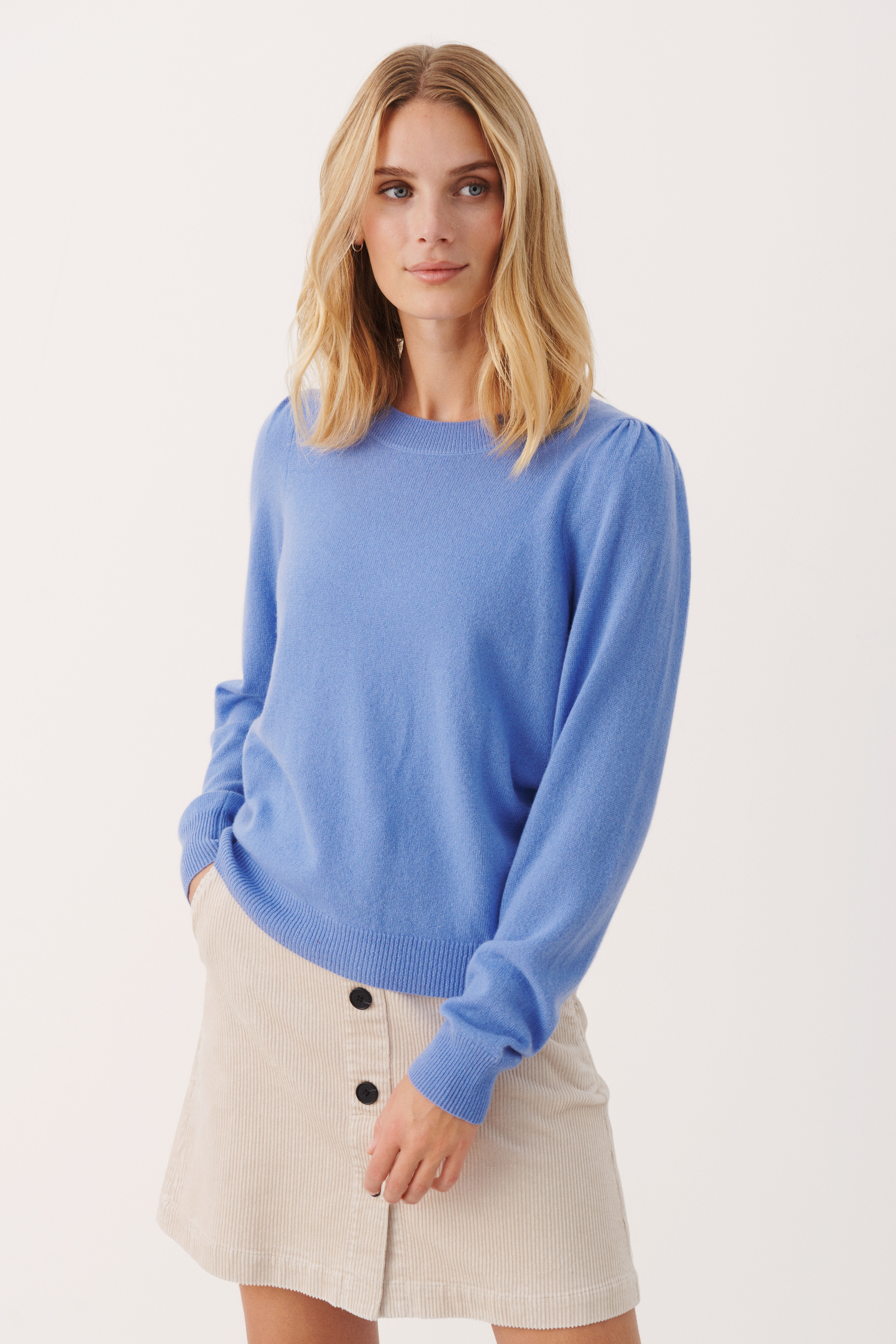 EvinaPW Cashmere sweater LOOKBOOK FRONT 30307337-173936