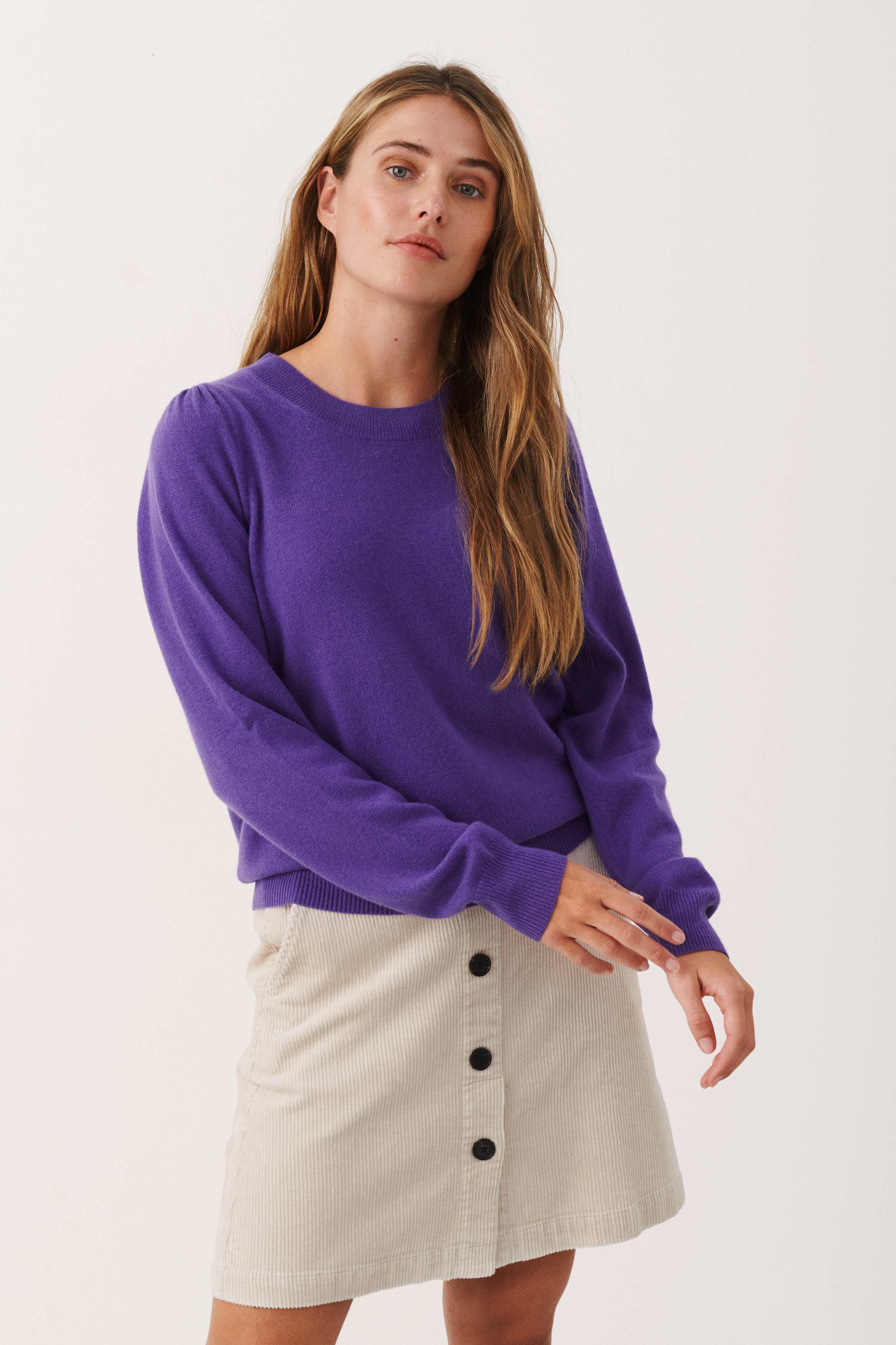 EvinaPW Cashmere sweater LOOKBOOK FRONT 30307337-183838