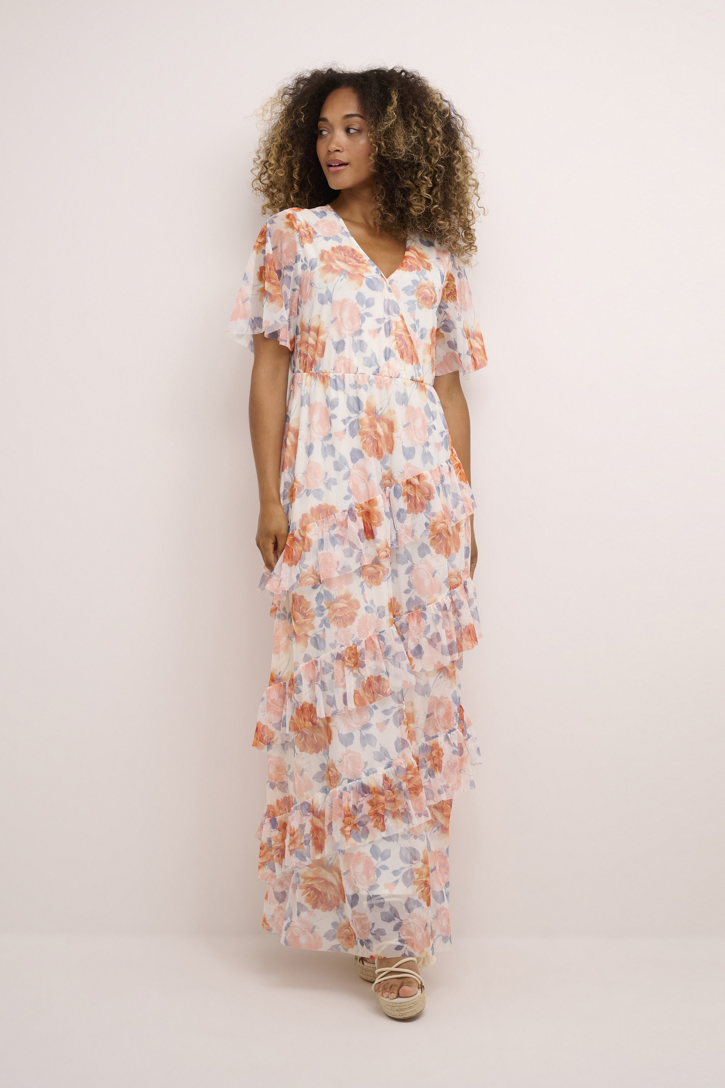 CRFlora Dress LOOKBOOK FRONT 10611349-104301