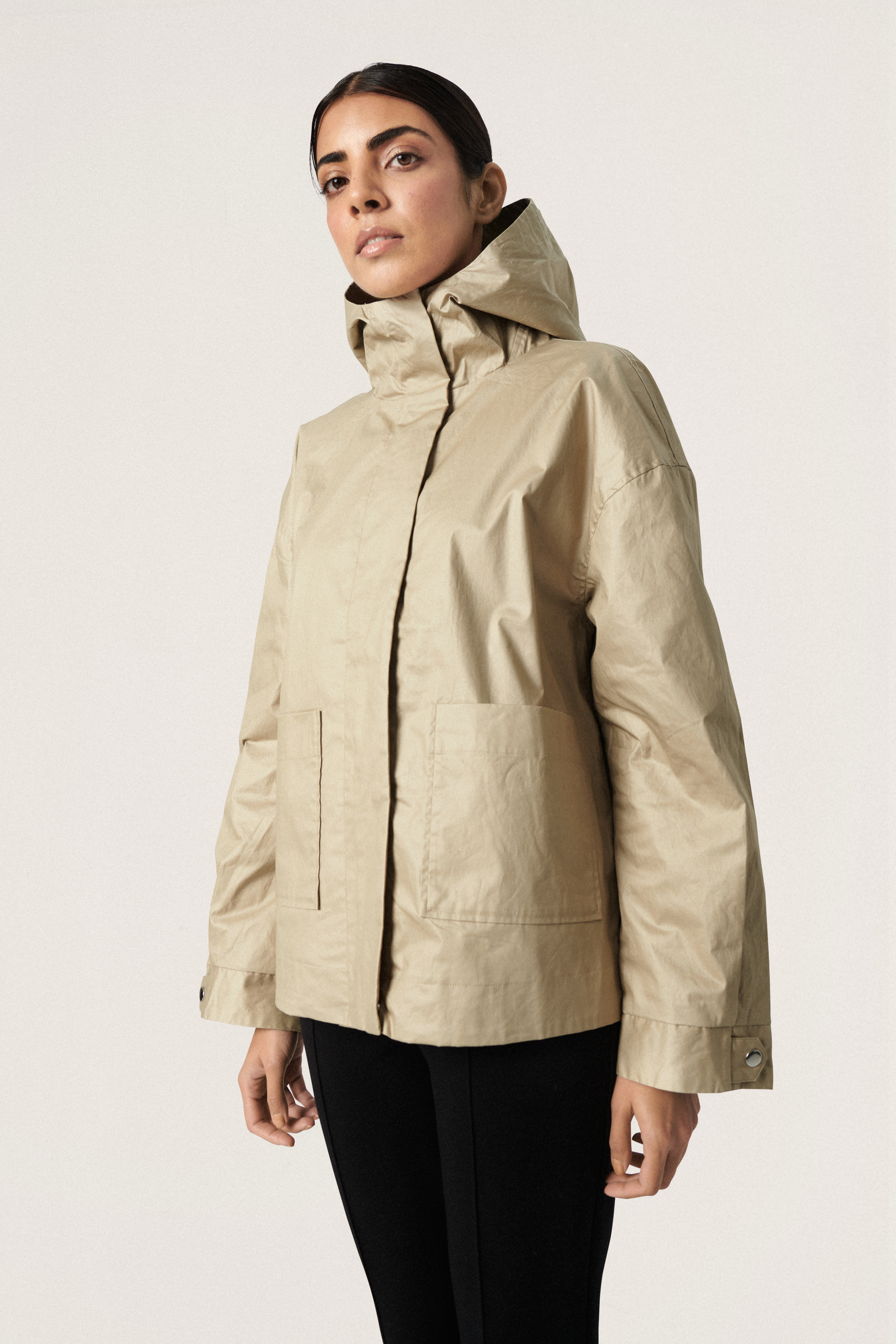 SLOhio Outerwear LOOKBOOK FRONT 30406513-161101