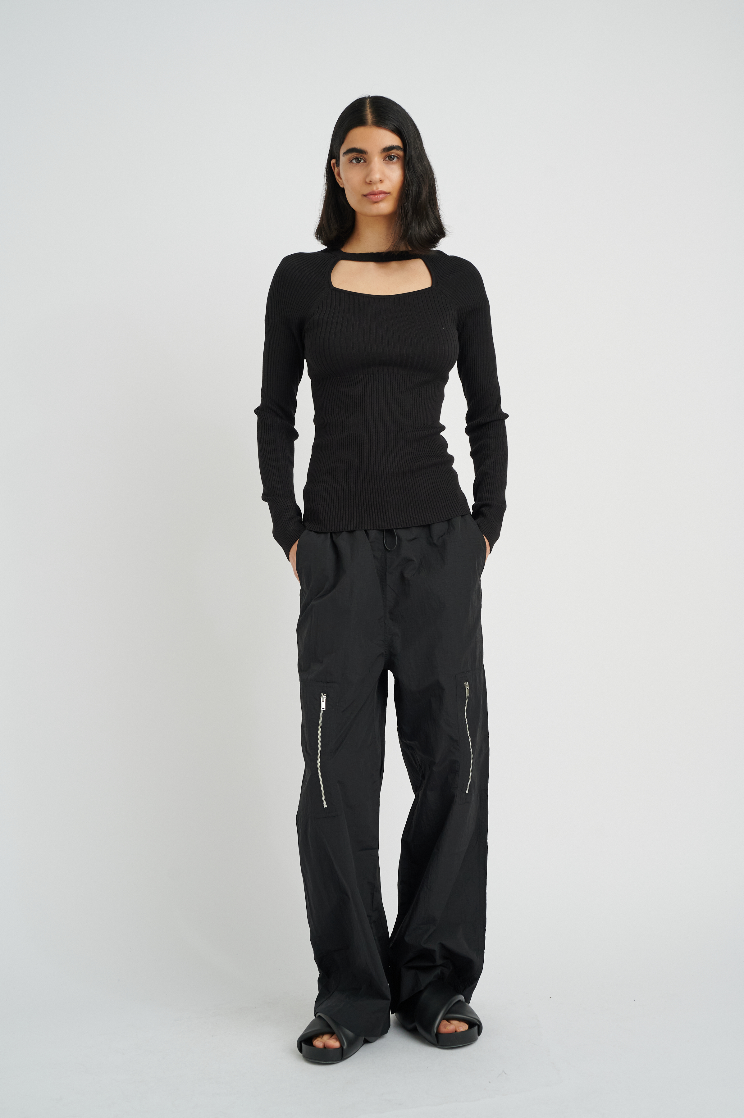 AlisaIW Trousers LOOKBOOK FRONT 30108110-194008